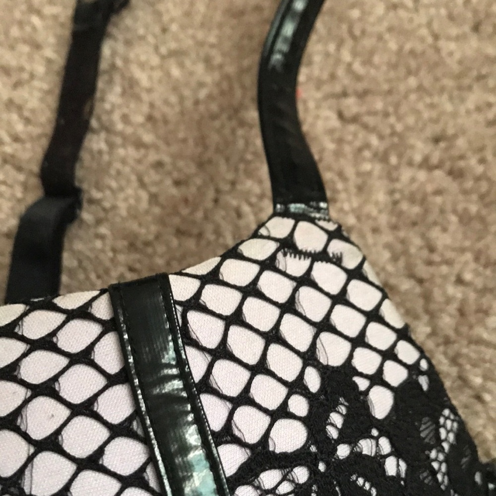Bra - Picture 2 of 2